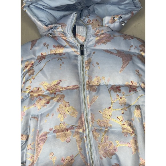 Akira Chicago Winter Blues Artistic Print Brocade Puffer Jacket | Tagged Sz: S - Picture 6 of 15